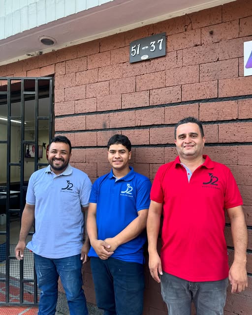 Trabajo de Avisos Medellín